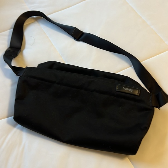 Bellroy sling bag, unisex NWOT, black - Picture 6 of 7